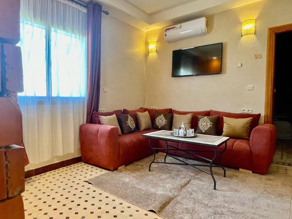Hotel Apartments Lexpert " Riad The Family" Merzuga Kültér fotó